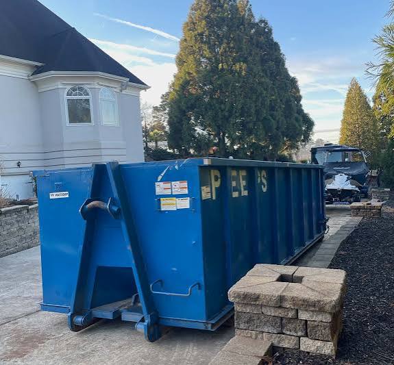 Kitchen remodel dumpster size: 10 Yard vs 15 Yard in Rome GA